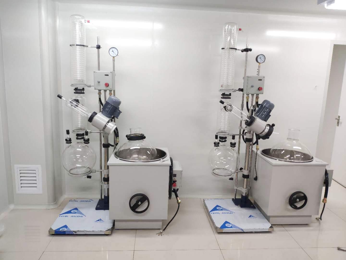 旋转蒸发器覆盖1L至50L全容量规格