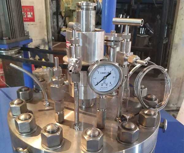 高电压反应釜的结构与原理全解析