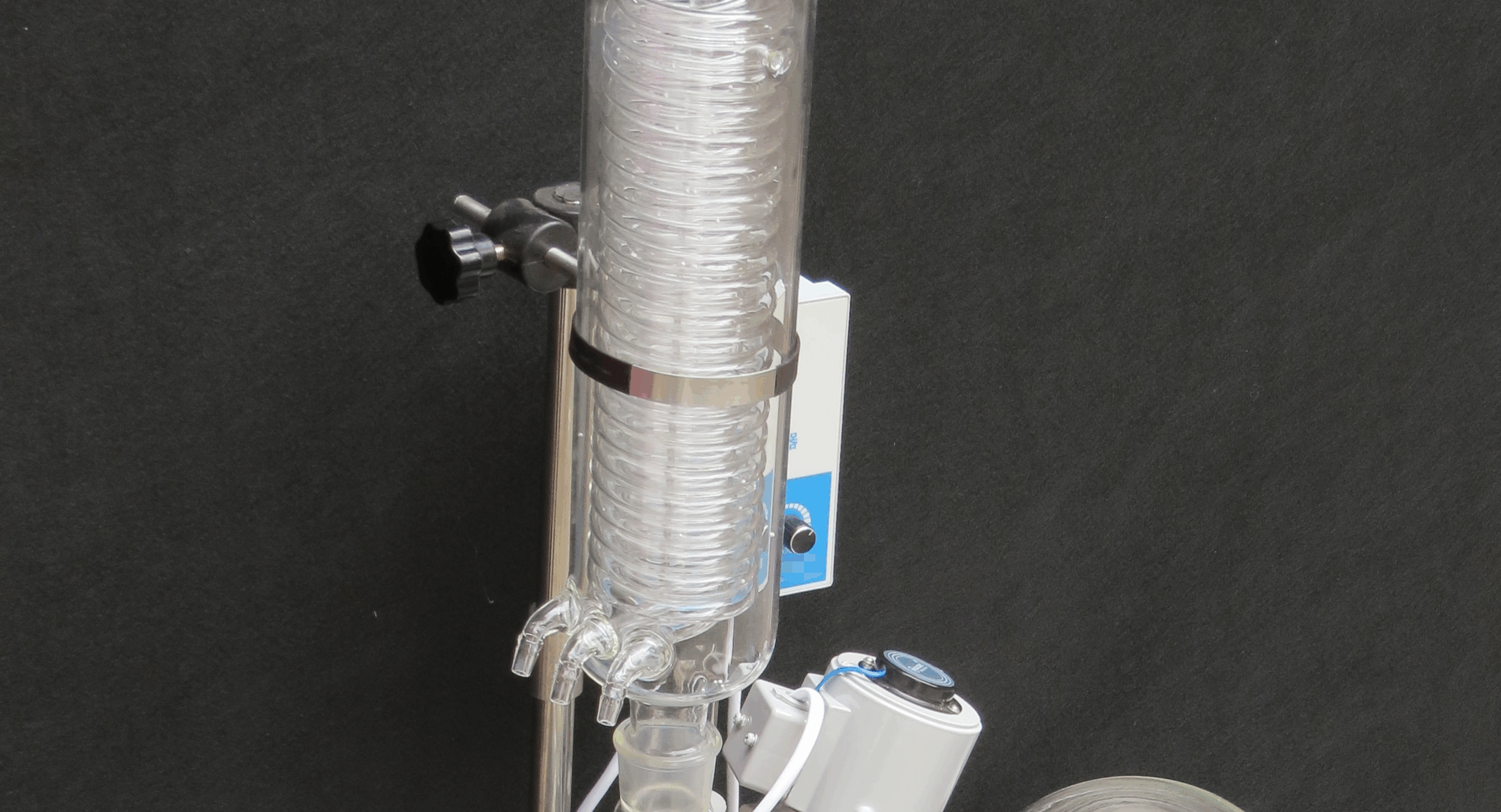 旋转蒸发仪冷凝水怎么接？